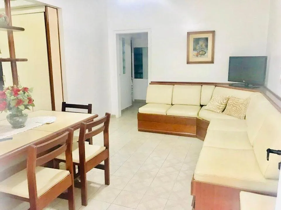 Quarto Em Apartamento Vista Mar, Sacada, Cama Queen E Colchao Extra! Balneário Camboriú 0*,  ブラジル